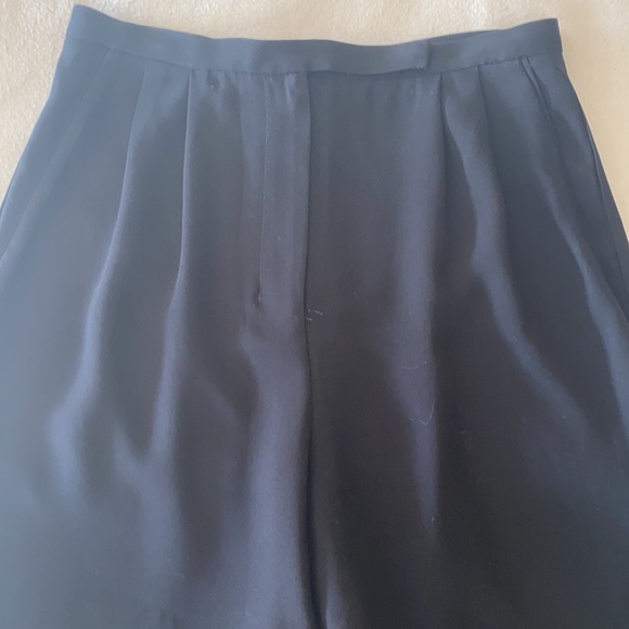 Babaton Culottes - Picture 2 of 4